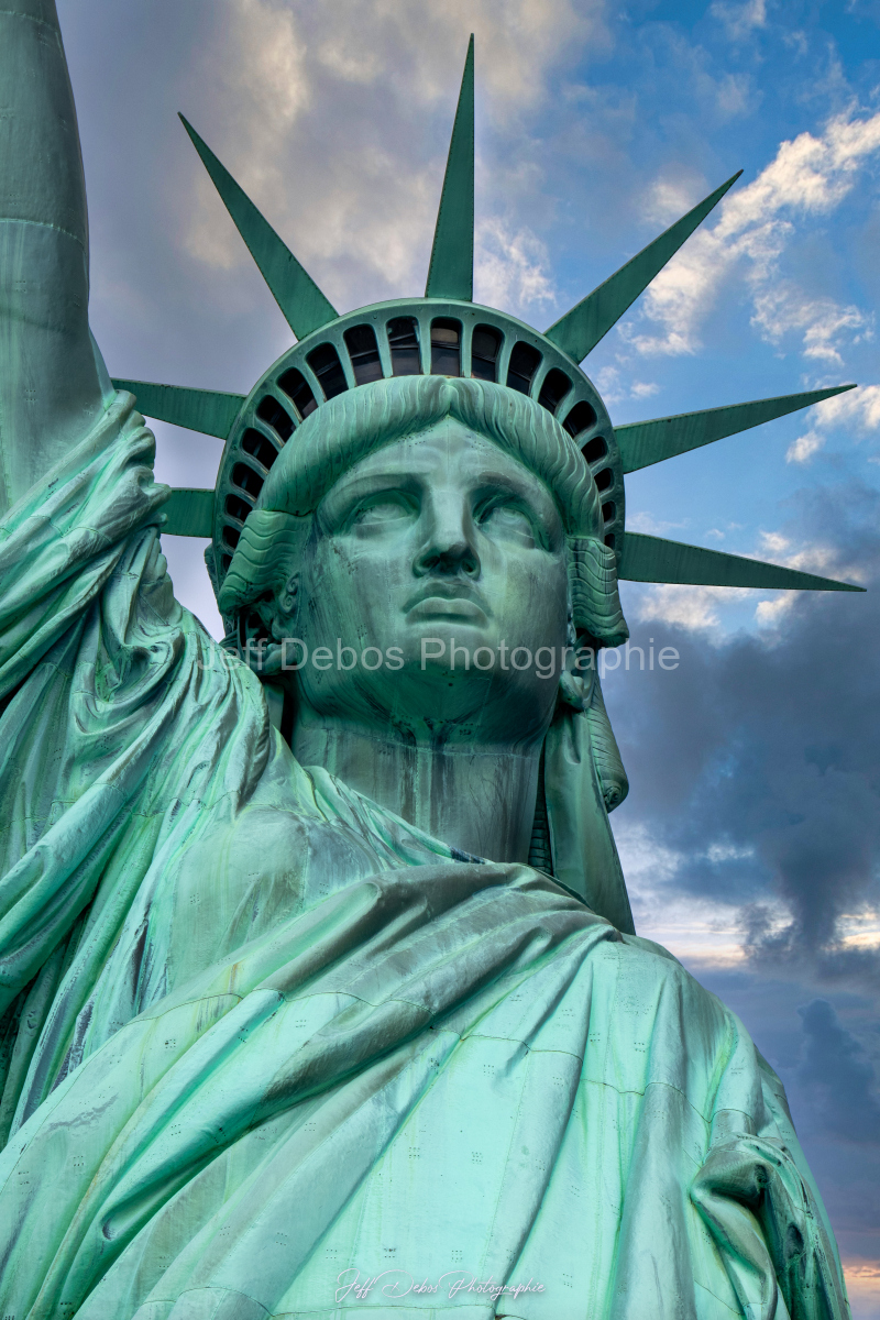 Statue de la Liberté - Le regard - Cadre Alu 75 cm x 50 cm - 192€